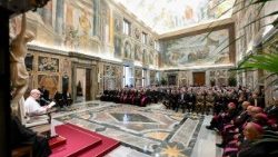 Đức Thánh Cha Lêô XIV gặp gỡ các thành viên Giáo hạt Quân đội Ý 