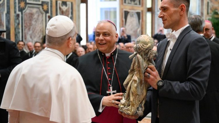 Kanisa linatumwa kutangaza Injili ya Amani Duniani