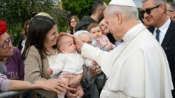 Wizyta Leona XIV w parafii Ofiarowania NMP w Rzymie