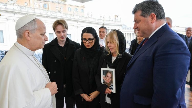  La familia de Pamela Gianini visita al Papa 