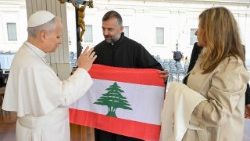 Papież z libańskimi pielgrzymami na audiencji ogólnej