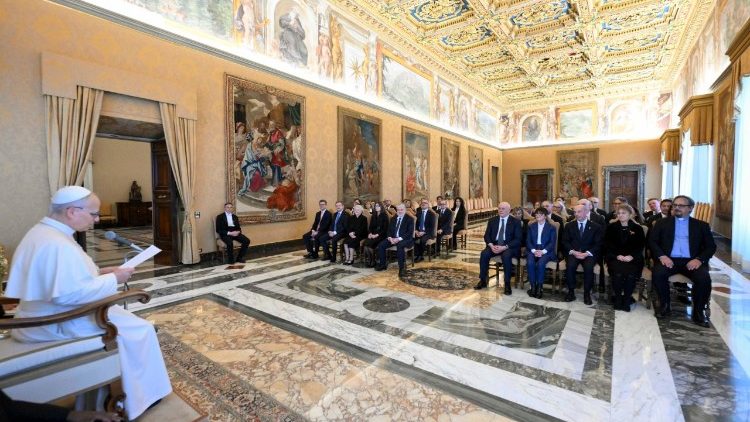 Encuentro del Papa con los miembros de la Fundaci&oacute;n Cat&oacute;lica, viernes 13 de marzo de 2026