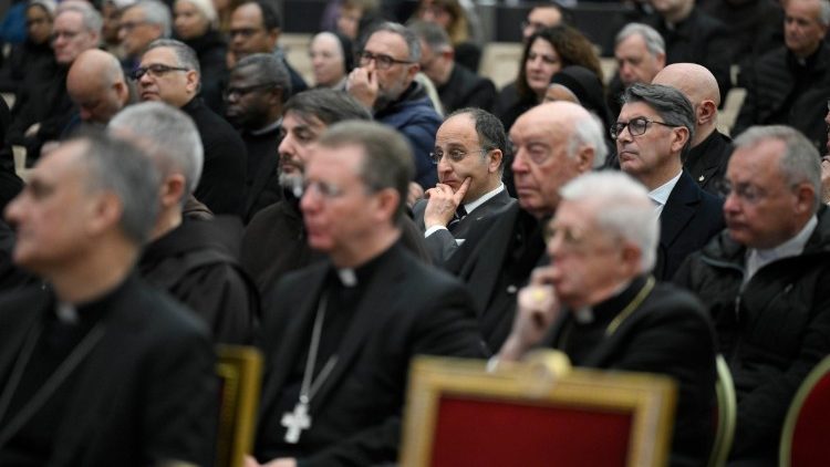 Падчас другой велікапоснай медытацыі Прапаведніка Папскага дому, айца Раберта Пазаліні