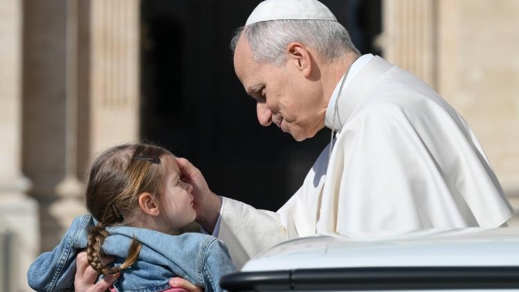 Обща аудиенция на площад "Свети Петър"