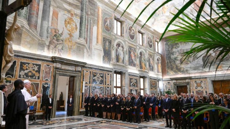El saludo del Papa al inicio de la audiencia