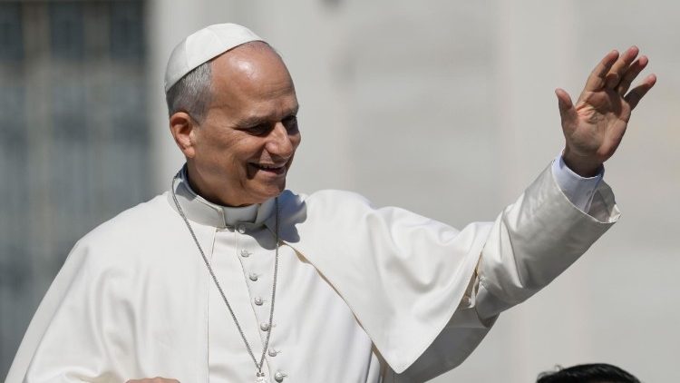 Leon XIV podczas jednej z audiencji generalnych
