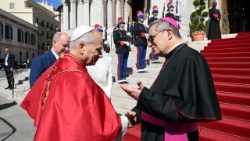 Léon XIV avec Mgr Dominique Marie David, archevêque de Monaco