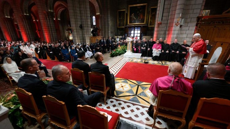 Papa na Jumuiya ya Wakatoliki wa Monaco