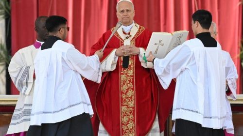 Папа: піднесімо молитву до Князя Миру, щоб підтримав народи, поранені війною