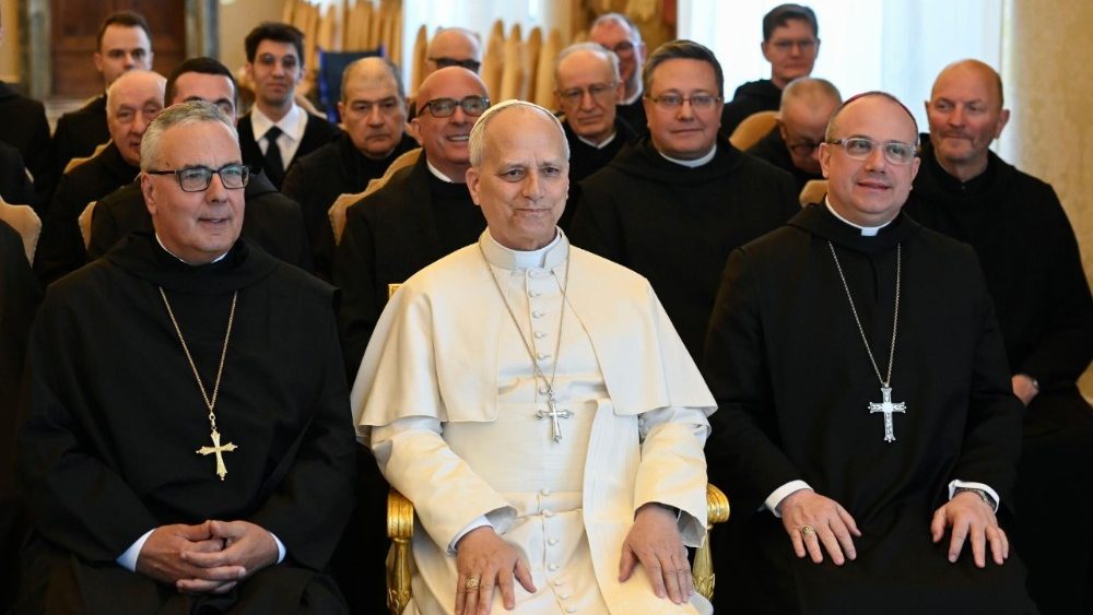 Аўдыенцыя для бэнэдыктынскіх супольнасцей