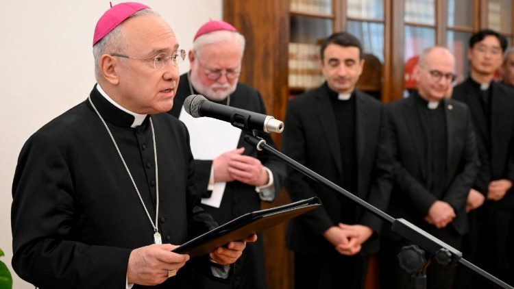 A moment during Archbishop Pe&ntilde;a Parra's address