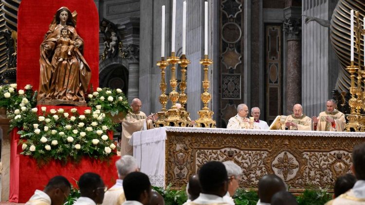 Wakati wa mageuzi Altareni