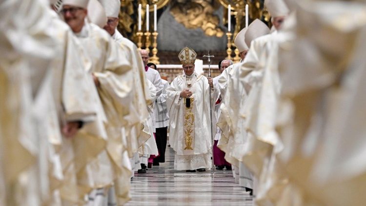 Waamini wanaitwa na kutumwa kuwa ni Mashuhuda wa Ufufuko wa Kristo