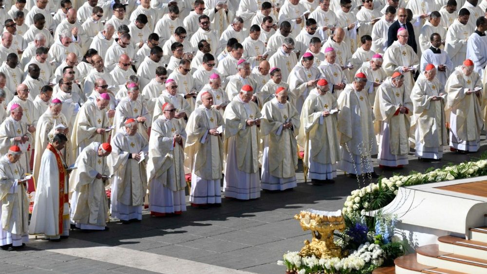 Святая Імша Уваскрасення Пана на Плошчы святога Пятра ў Ватыкане