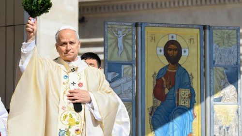 Messe de P&acirc;ques: &laquo;dans le Christ ressuscit&eacute;, une nouvelle cr&eacute;ation est possible&raquo;
