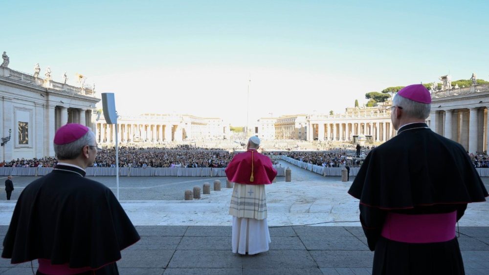 2026.04.11 Preghiera del Santo Rosario per invocare il dono della pace