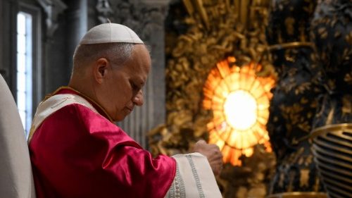 El Papa: "La guerra divide, la esperanza une. La prepotencia pisotea, el amor levanta"