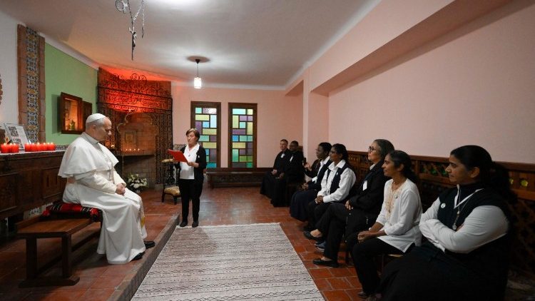 Papa na watawa wamisionari waagostiniani