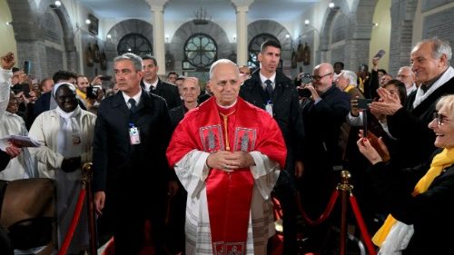 Cristiani e musulmani in Algeria: "Aspiriamo allo stesso modo alla pace"