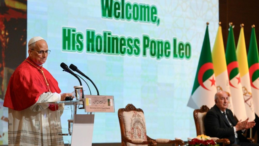 Setkání s místní komunitou v bazilice Matky Boží, Paní Afriky, 13. dubna 2026