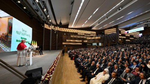 Il Papa: violazioni del diritto e tentazioni neocoloniali, urge un nuovo corso della storia