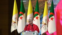 2026.04.13 Viaggio Apostolico in Algeria - Incontro con le AutoritÃ , la SocietÃ  Civile e il Corpo Diplomatico