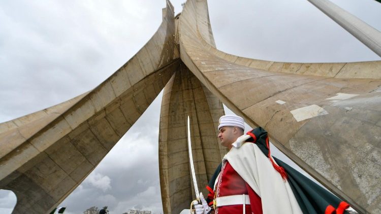 Das M&auml;rtyrerdenkmal in Algier