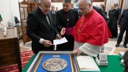 2026.04.13 Viaggio Apostolico in Algeria - Visita di cortesia al Presidente della Repubblica