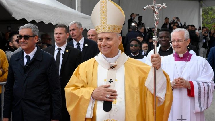 Tafakari Dominika ya Tatu ya Kipindi cha Pasaka: Kisha “Anawafunulia Maandiko Matakatifu nao Wanamtambua katika Kuumega Mkate.”  