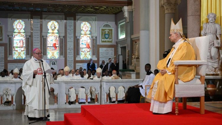 El Papa Le&oacute;n XIV en la Bas&iacute;lica de San Agust&iacute;n en Annaba