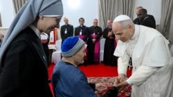 2026.04.14 Viaggio Apostolico in Algeria - Visita alla Casa di accoglienza per anziani