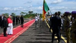 2026.04.15 Viaggio Apostolico in Camerun - Cerimonia di benvenuto