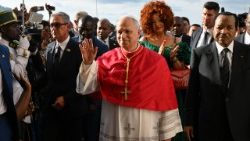 Papież przybył w środę 15.04.2026 r. do Kamerunu. Władzom wskazał konieczność działania na rzecz pokoju, zwiększenia roli kobiet, walki z korupcją i niesprawiedliwym podziałem dóbr