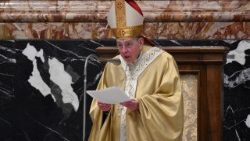 Святая Імша ў 99-ю гадавіну нараджэння Бэнэдыкта XVI