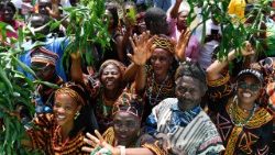 2026.04.16 Viaggio Apostolico in Camerun - Arrivo all’Aeroporto internazionale di Yaoundé-Nsimalen