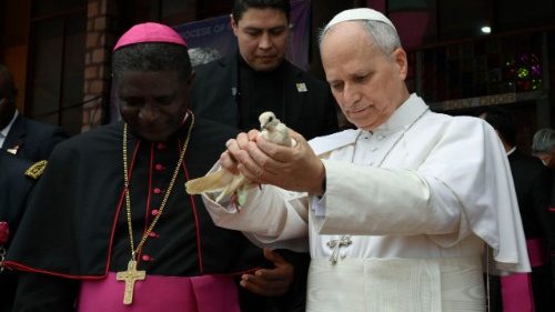 Այսօր Տէրը մեզ բոլորս ընտրեց ըլլալու խաղաղութեան մշակներ. Լեւոն ԺԴ. Պամենտայի մէջ