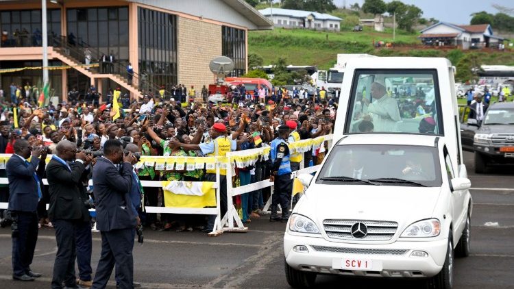 Papst Leo XIV. in Bamenda