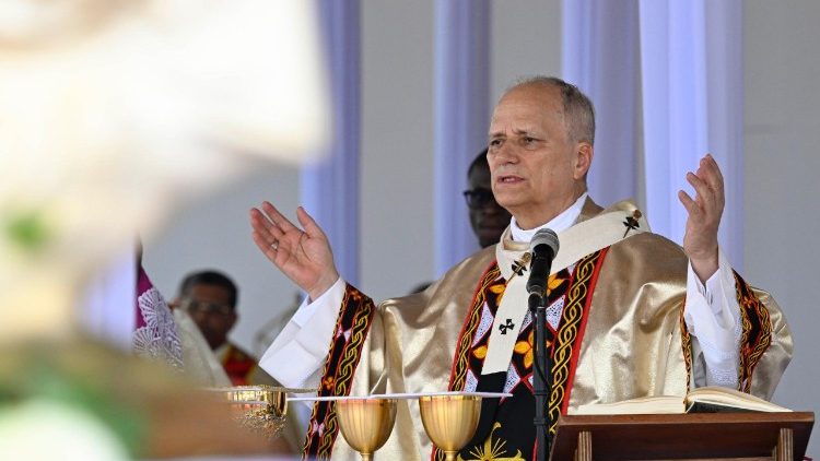 Ekaristi Takatifu ni chanzo na kilele cha maisha na utume wa Kanisa