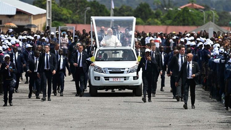L'arrivo di Leone nella spianata di Saurimo. 