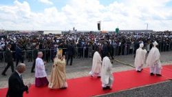 Missa presidida pelo Papa em Saurimo, Lunda Sul, Leste de Angola