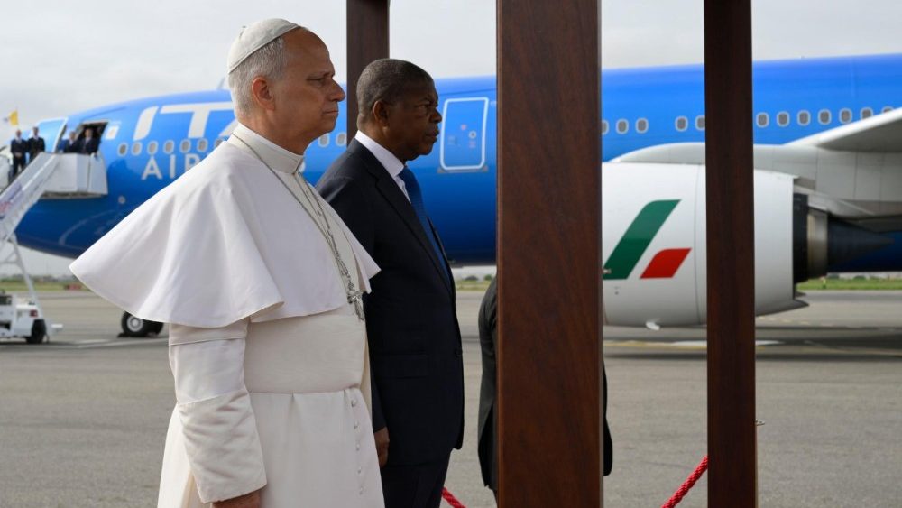 A despedida do Papa em Angola