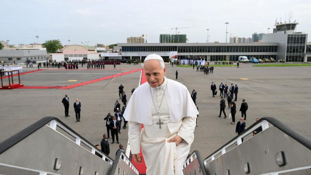 A despedida do Papa em Angola