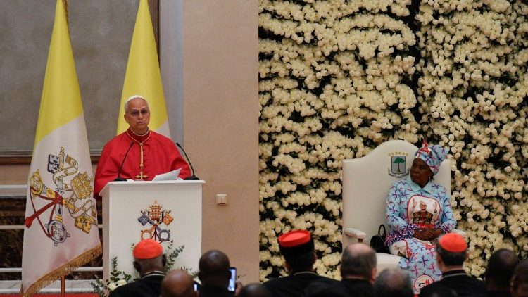 2026.04.21 Viaggio Apostolico in Guinea Equatoriale - Incontro con le AutoritÃ , la SocietÃ  Civile e il Corpo Diplomatico