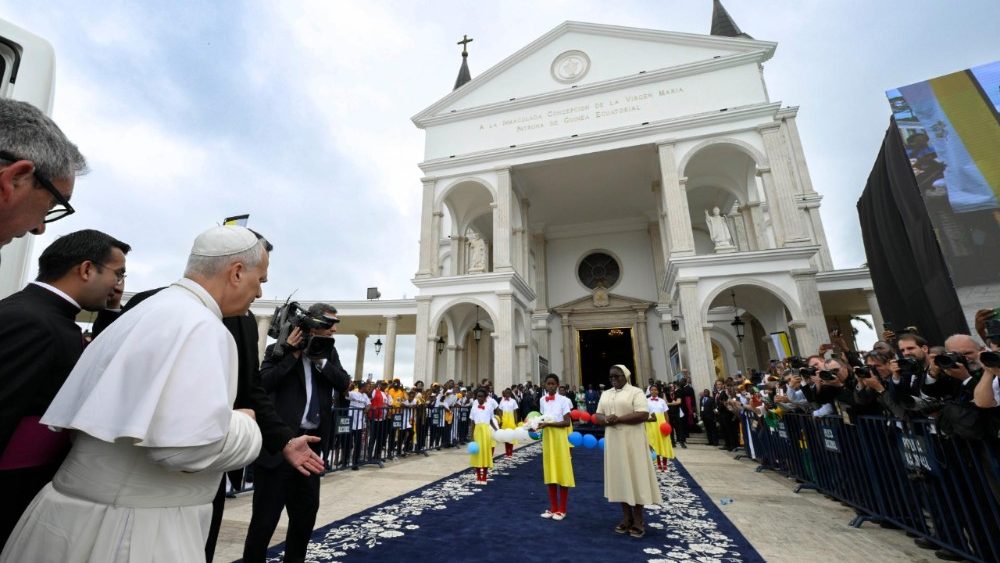2026.04.22 Viaggio Apostolico in Guinea Equatoriale -  Santa Messa alla Basilica dellâ  Immacolata Concezione di Mongomo