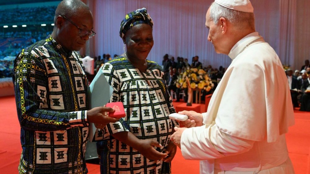 2026.04.22 Viaggio Apostolico in Guinea Equatoriale - Incontro con i giovani e le famiglie