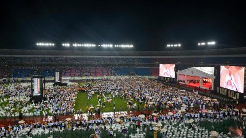 Day Ten in Africa: Dancing in the rain in Bata