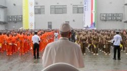 2026.04.22 Visita alla Prigione di Bata - Viaggio Apostolico in Guinea Equatoriale