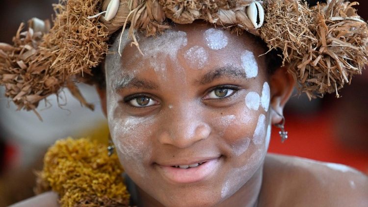 Una delle giovani cantores