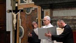 La Leon al XIV-lea, o delegație a organizației ”Weltkirche-Weltmission” din Köln (R. F. Germania)