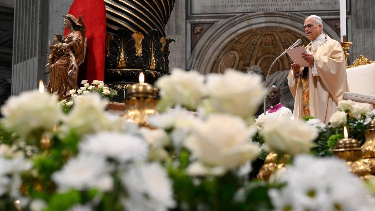 Le Pape a pr&eacute;sid&eacute; une messe d’ordinations sacerdotales en la basilique Saint-Pierre.